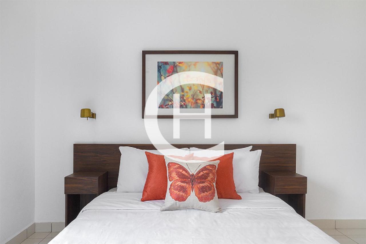 Embassy Gardens By Clifton Homes Accra Luaran gambar