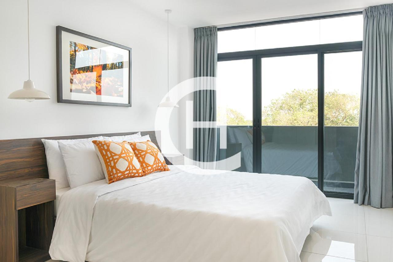 Embassy Gardens By Clifton Homes Accra Luaran gambar
